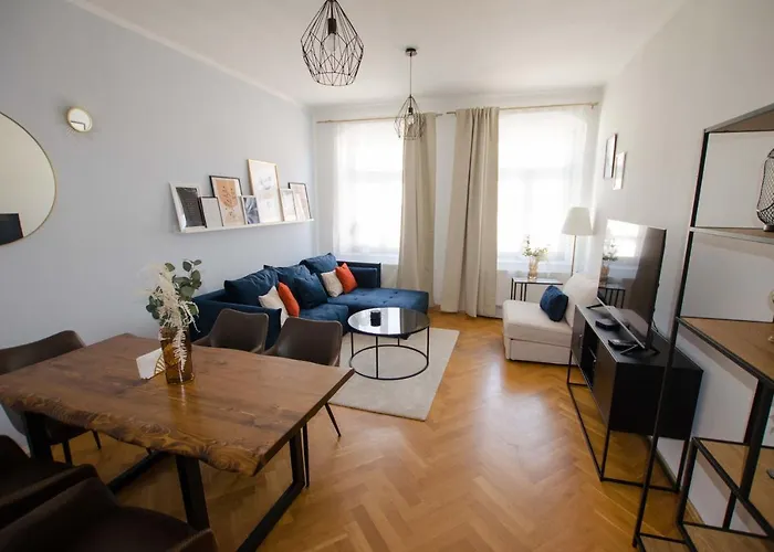 Apartamento Casarina - Stilvoller Altbau In Zentraler Lage