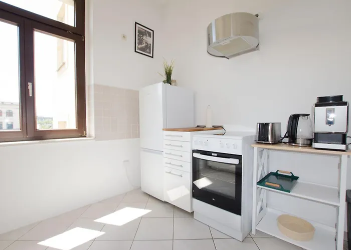 Casarina - Stilvoller Altbau In Zentraler Lage Apartamento Dresde